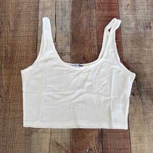Fashion Nova white keep it simple women's small